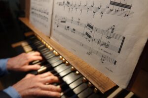 LJP: Miniconcert en expositie