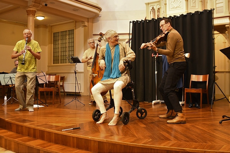 Muzikale vertelvoorstelling ‘Had je geroepen’ te zien in Domburg